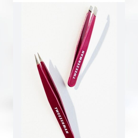 Tweezerman Celestial Fuchsia Mini Tweezer Set - Picture 4 of 6